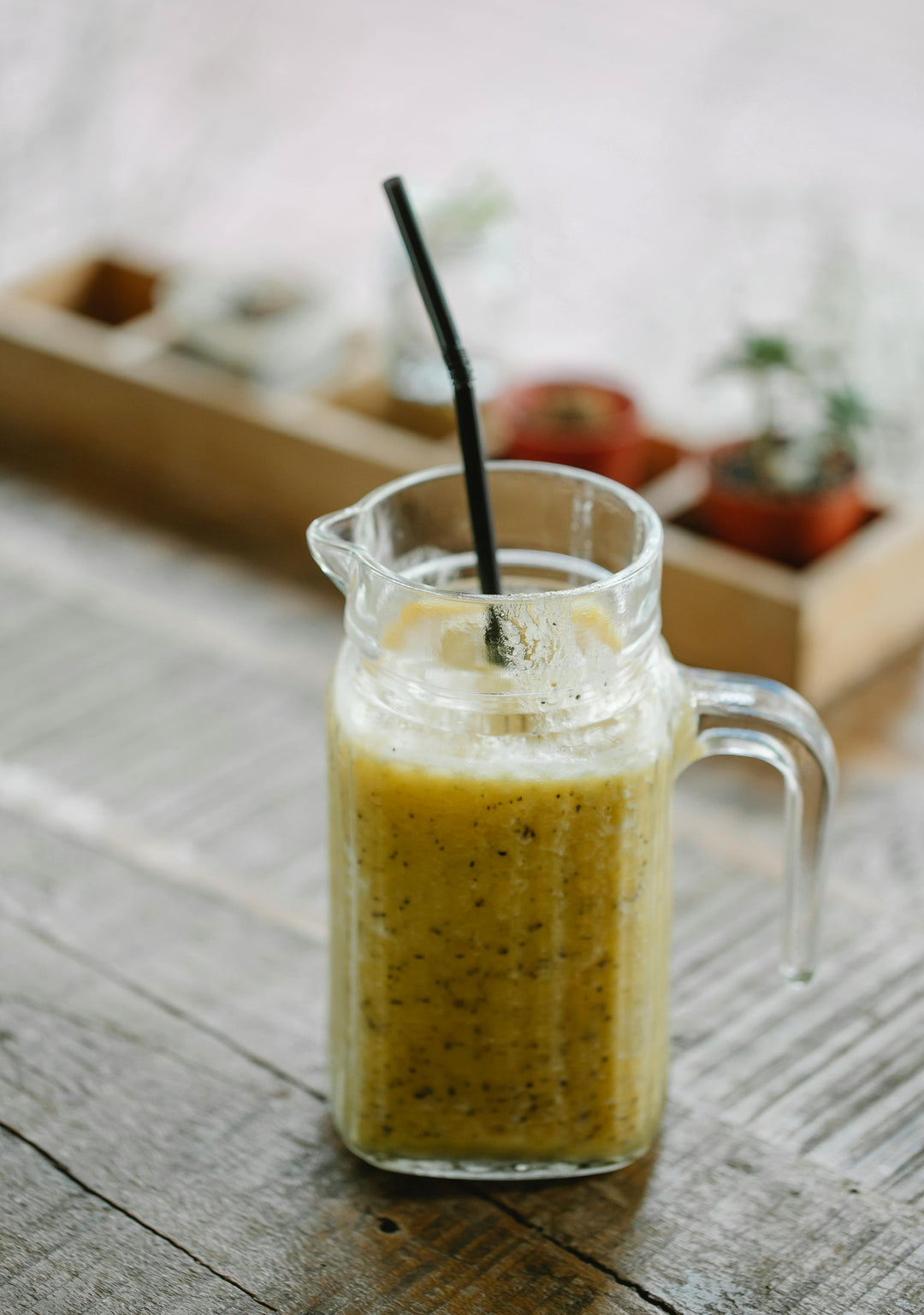 Chai Tea and Apple Smoothie