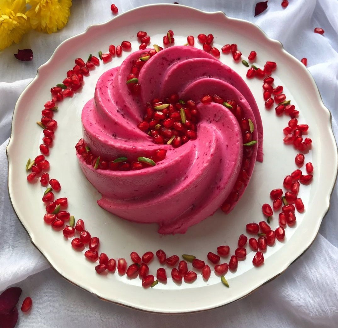 Pomegranate Mousse: A Light, Elegant Dessert Inspired by Persian Flavors