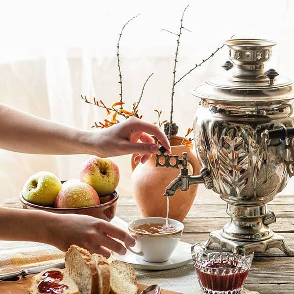 The Perfect Cup: Brewing Techniques for Exquisite Persian Tea